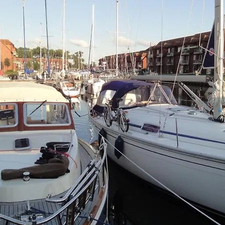 Apartmán Fewo-fuer-2-pers-hafenblick-2-ueckermuende-stettiner-haff-ostsee-direkt-yachthafen